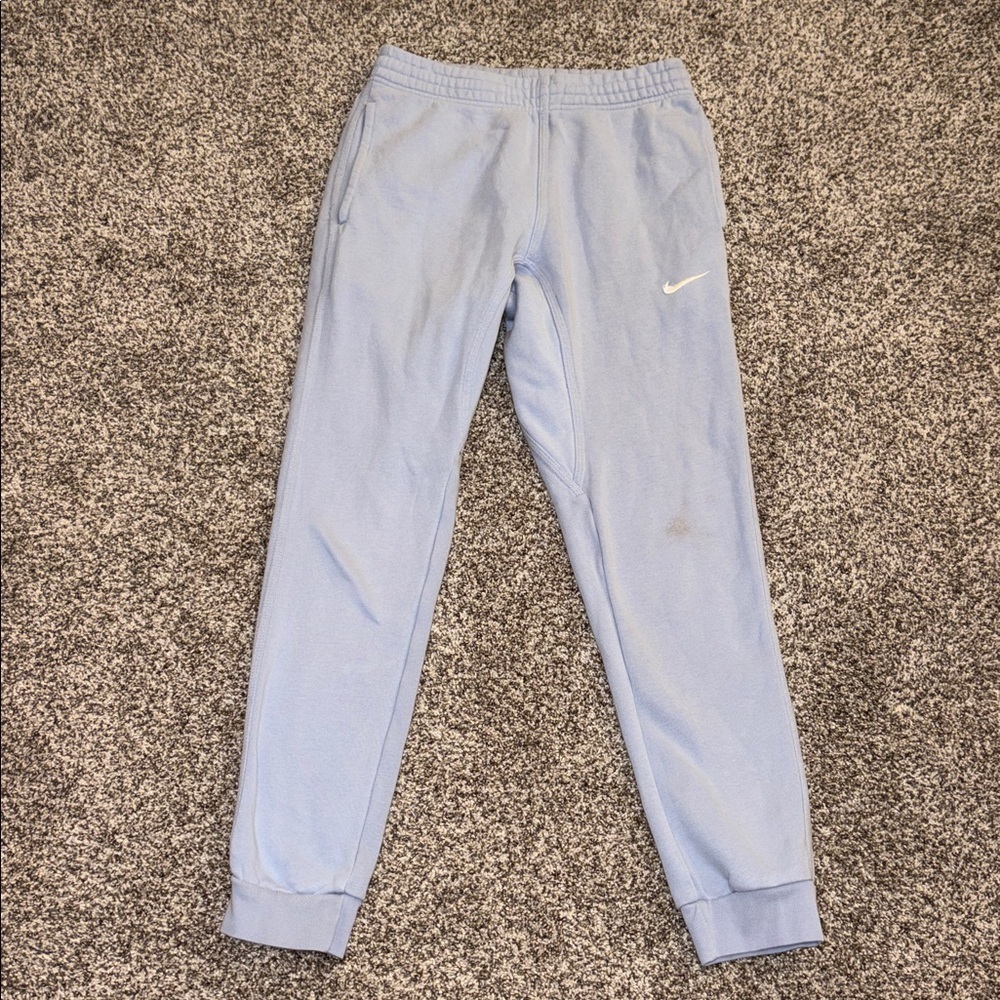 Nike Club Fleece Joggers in Light Blue - Picture 3 of 7